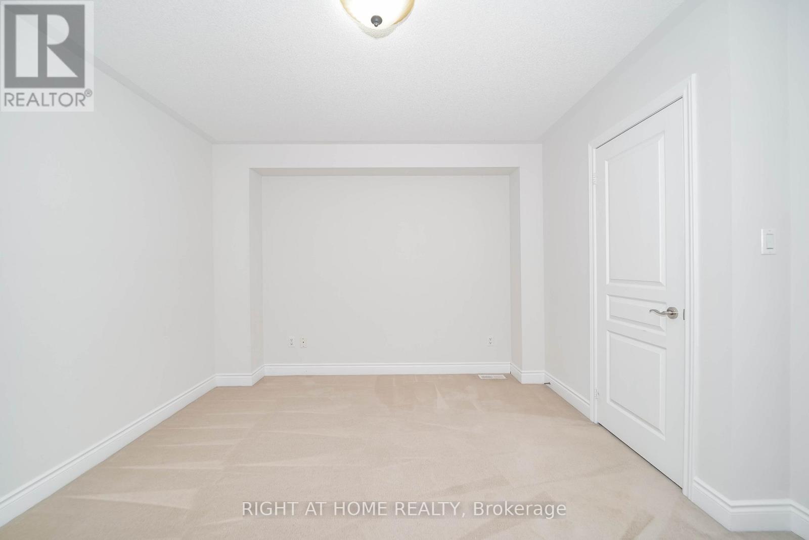 9 Streight Lane, Toronto, Ontario  M9B 0A3 - Photo 22 - W12605358