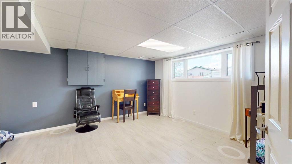 53 Fitzsimmons Avenue, Fort Mcmurray, Alberta  T9H 1Z3 - Photo 24 - A2251485