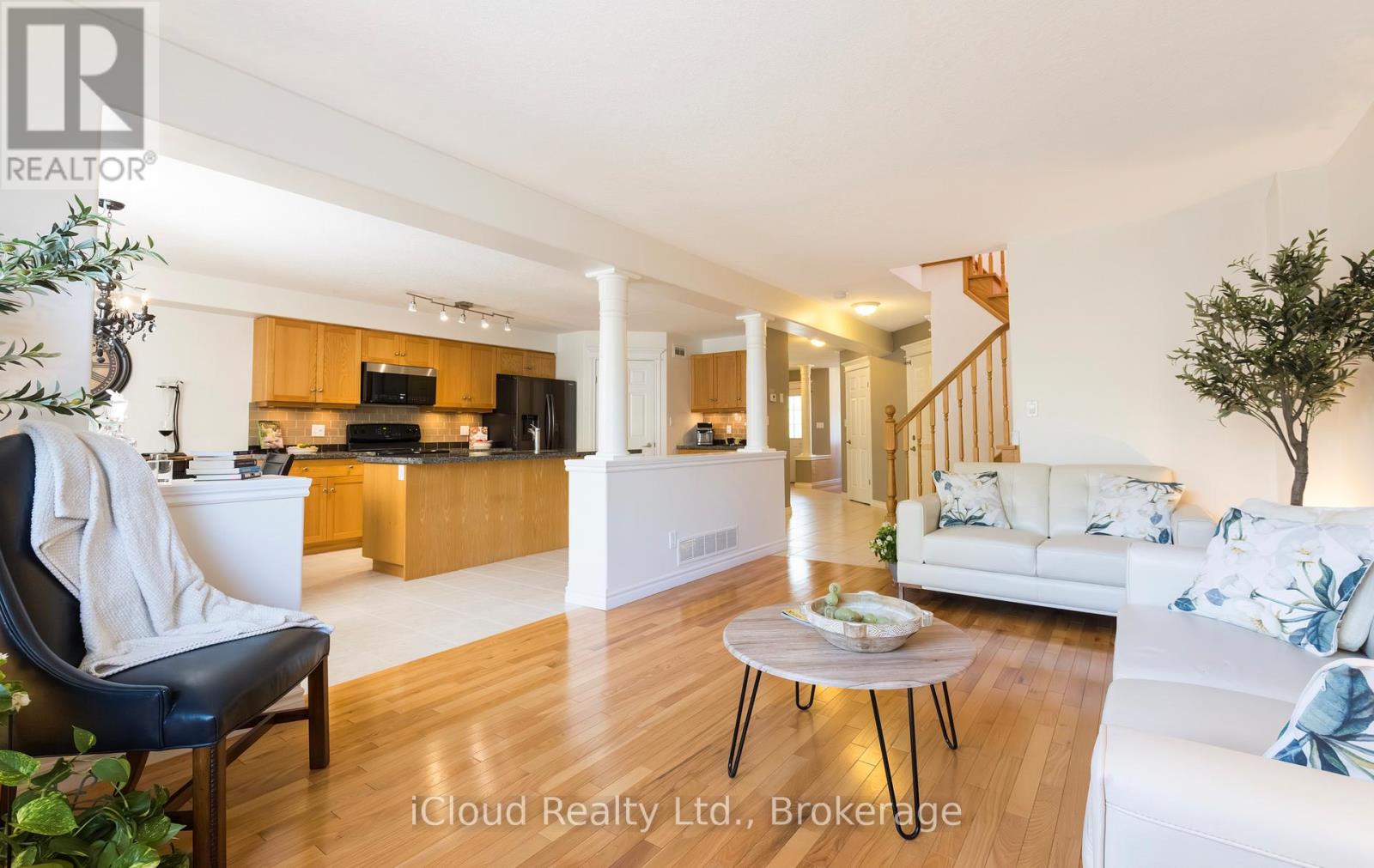 105 Hampson Crescent, Guelph/eramosa, Ontario  N0B 2K0 - Photo 9 - X12401739