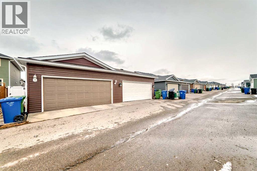 29 Redstone Common Ne, Calgary, Alberta  T3N 0K3 - Photo 33 - A2270797