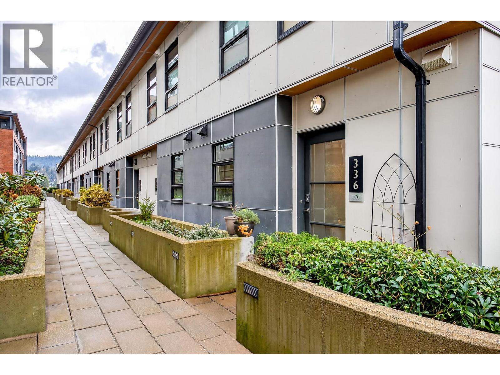 336 95 Moody Street, Port Moody, British Columbia  V3H 0H2 - Photo 2 - R3076104