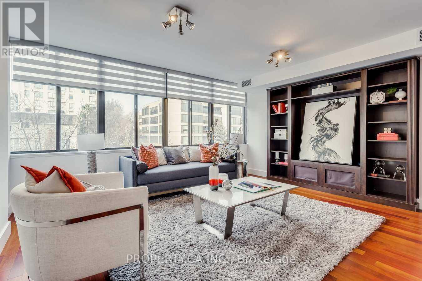 403 - 349 St Clair Avenue W, Toronto, Ontario  M5P 1N3 - Photo 20 - C12668378