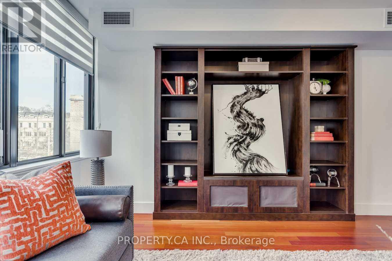 403 - 349 St Clair Avenue W, Toronto, Ontario  M5P 1N3 - Photo 22 - C12668378