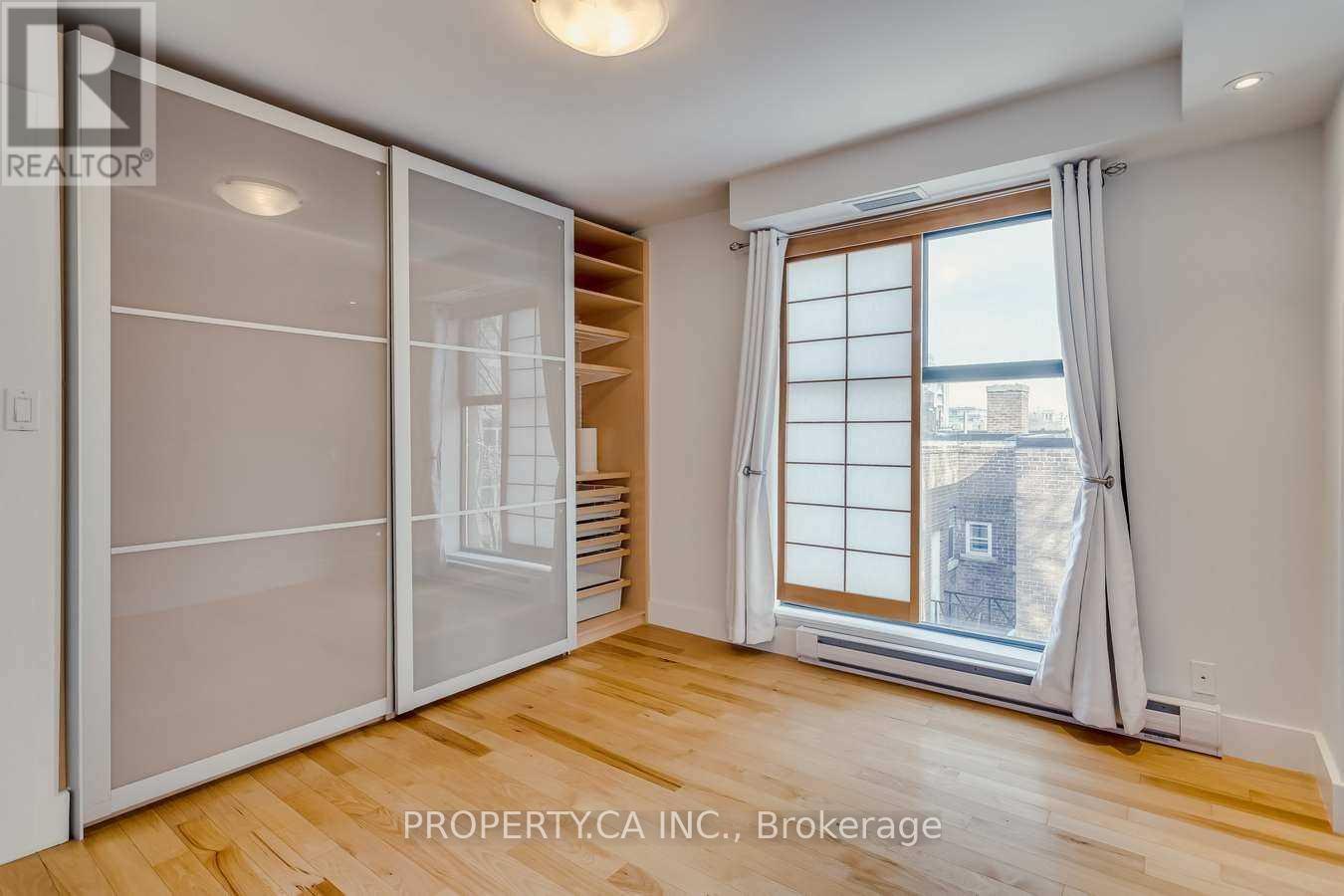 403 - 349 St Clair Avenue W, Toronto, Ontario  M5P 1N3 - Photo 37 - C12668378