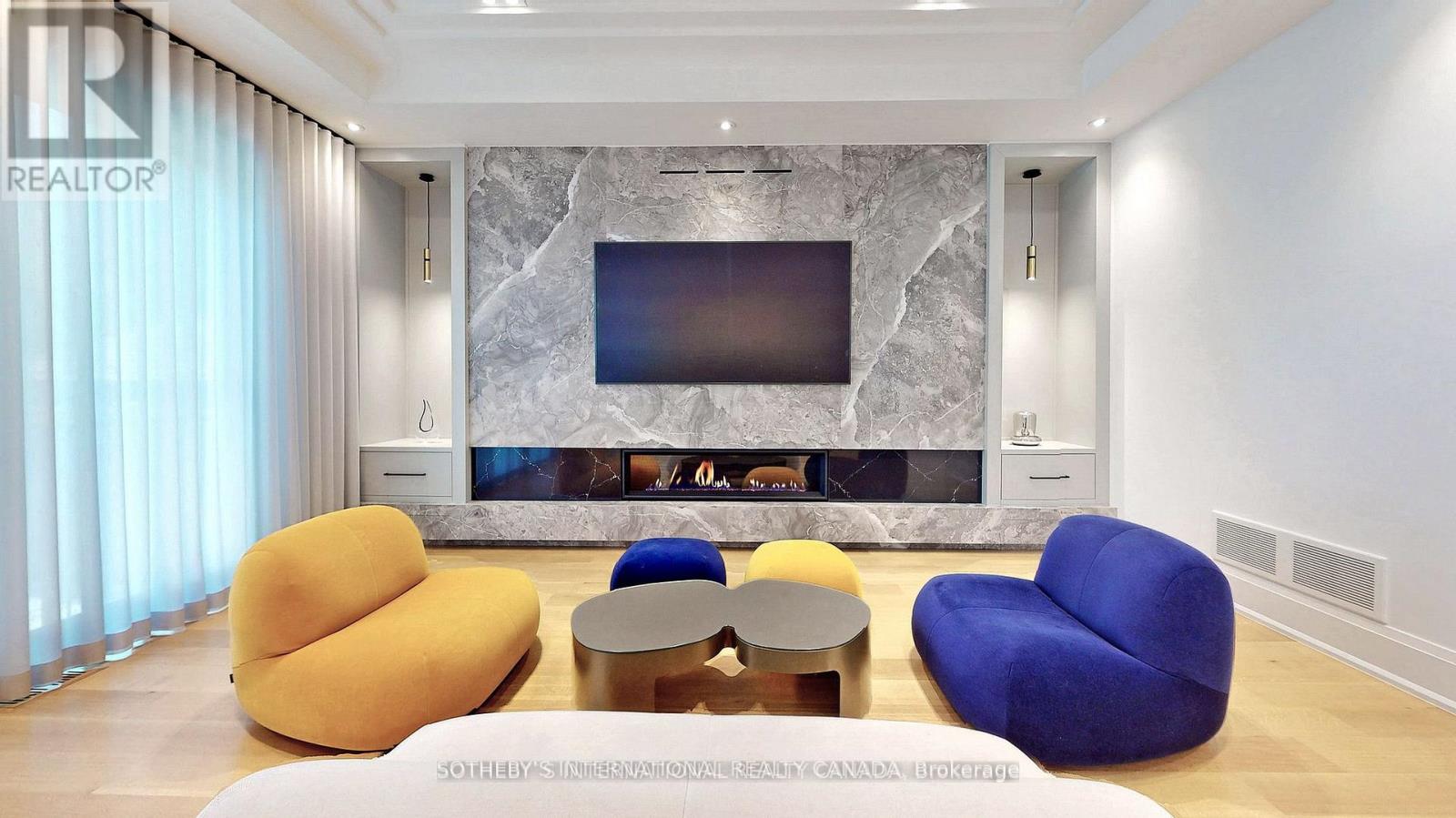 101 Dunloe Road, Toronto, Ontario  M5P 2T7 - Photo 17 - C12668384