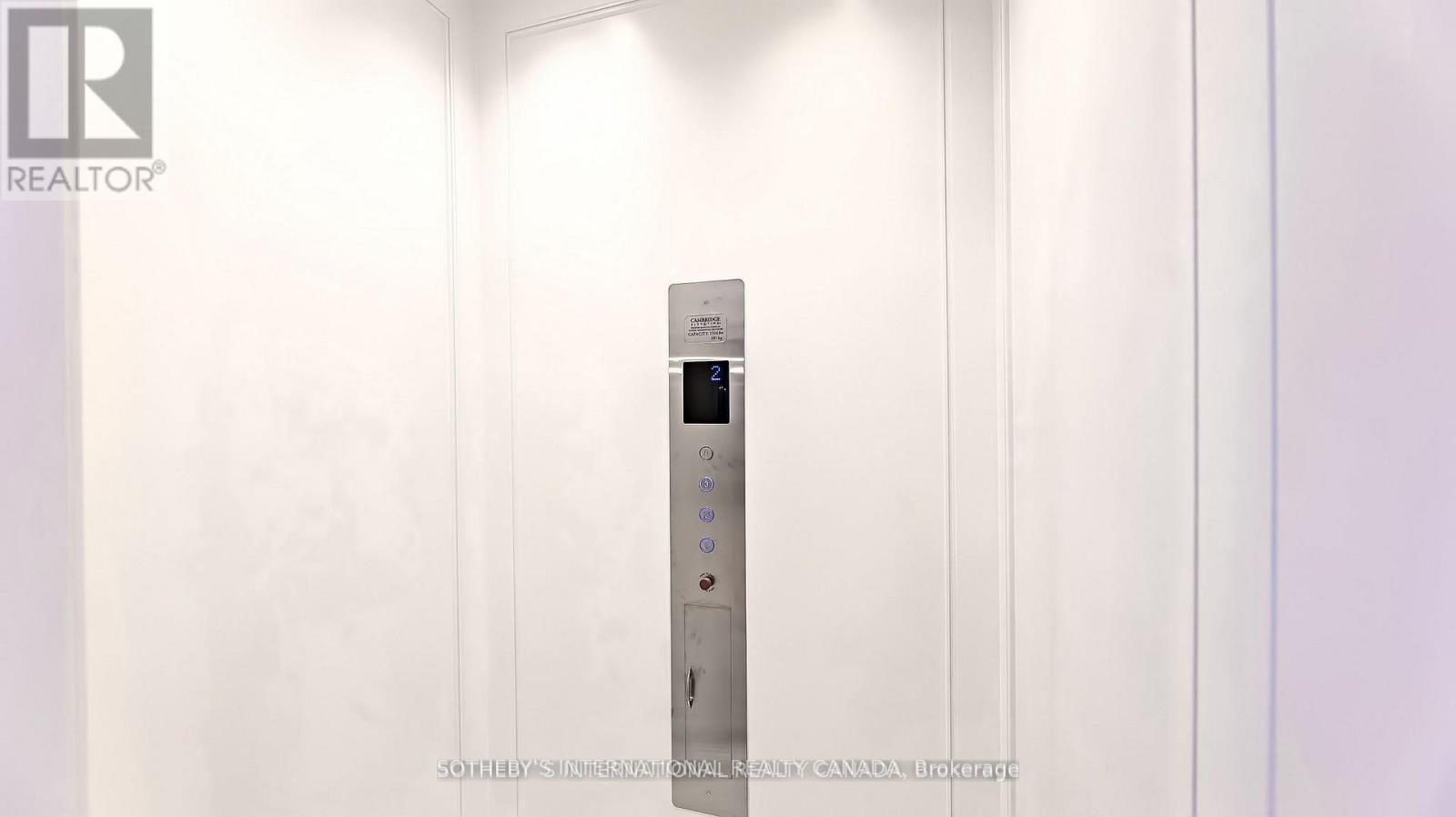 101 Dunloe Road, Toronto, Ontario  M5P 2T7 - Photo 21 - C12668384