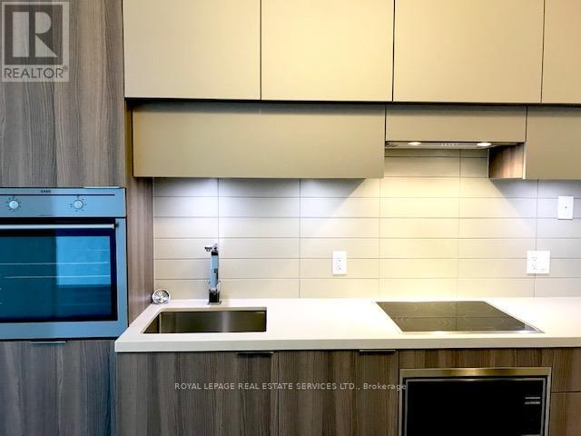 4112 - 8 Eglinton Avenue E, Toronto, Ontario  M4P 0C1 - Photo 3 - C12668388