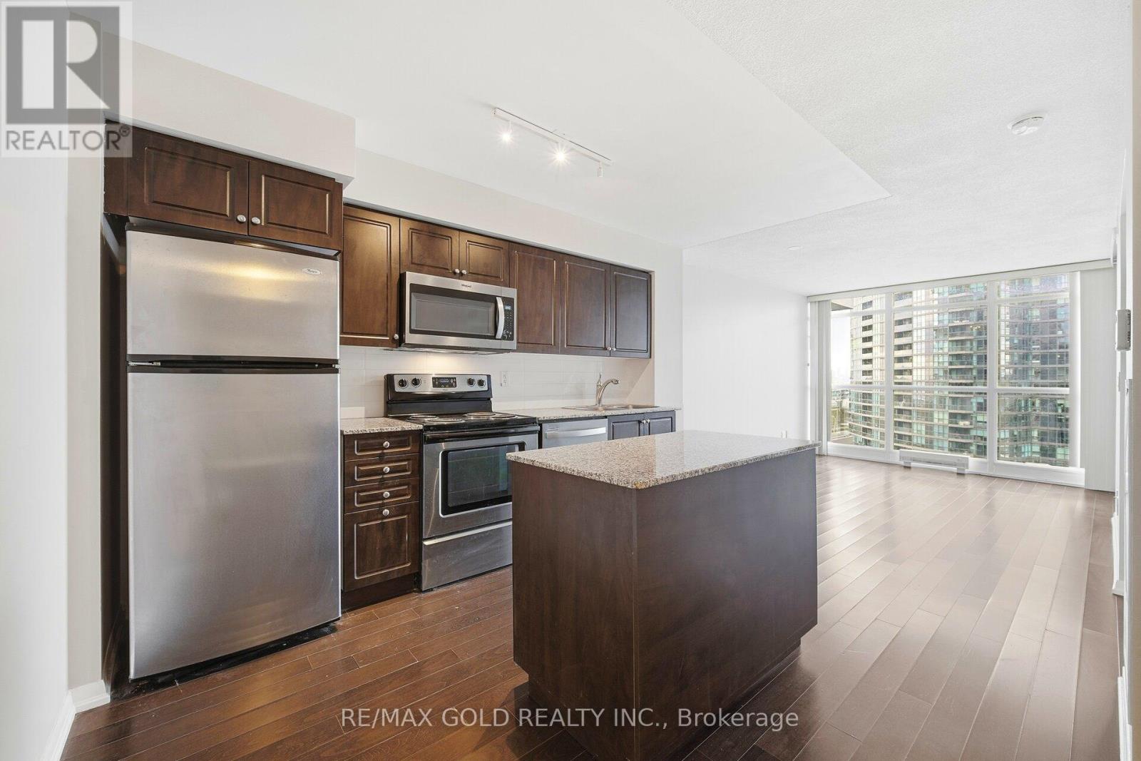 1456 - 209 Fort York Boulevard, Toronto, Ontario  M5V 4A1 - Photo 10 - C12668398