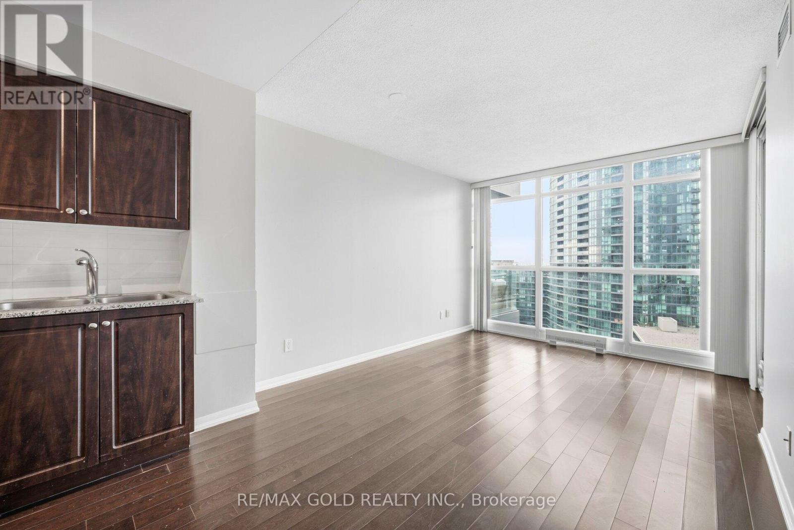 1456 - 209 Fort York Boulevard, Toronto, Ontario  M5V 4A1 - Photo 17 - C12668398