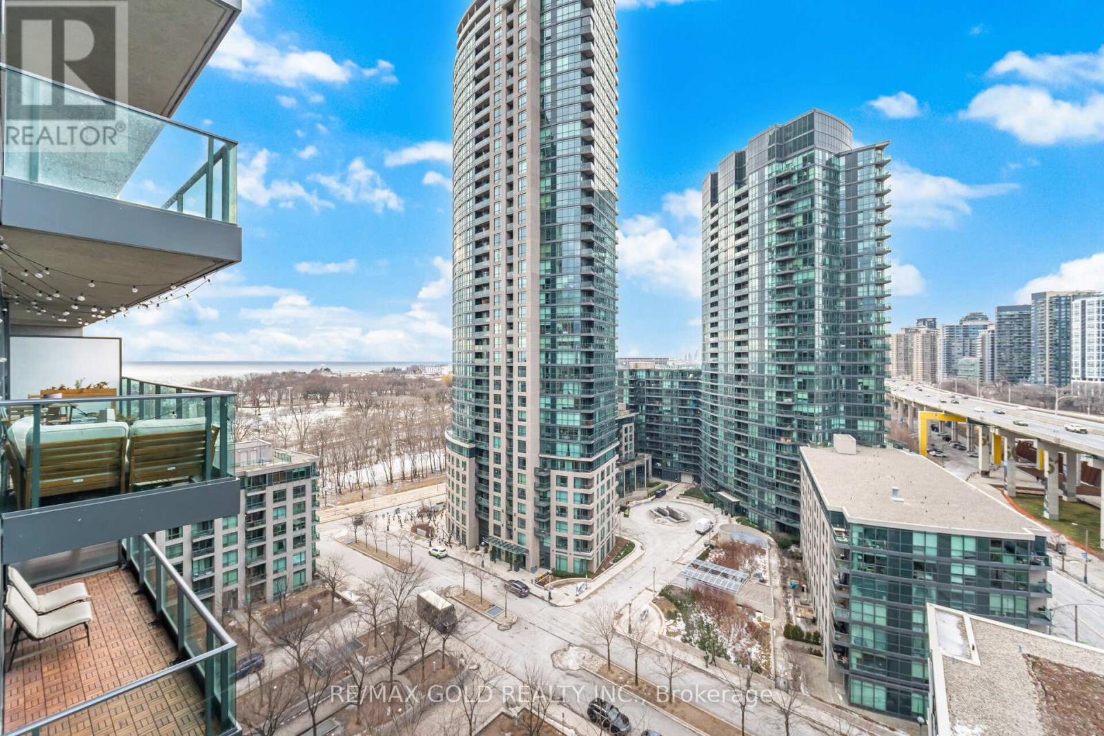 1456 - 209 Fort York Boulevard, Toronto, Ontario  M5V 4A1 - Photo 28 - C12668398