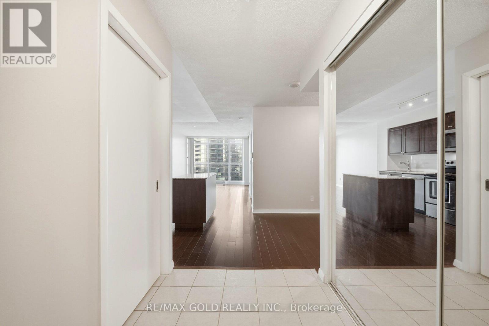 1456 - 209 Fort York Boulevard, Toronto, Ontario  M5V 4A1 - Photo 7 - C12668398