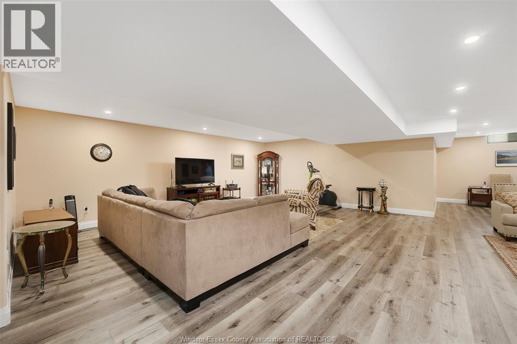3935 Ora Street, Windsor, Ontario N9G 0B3 - Photo 28 - 26000343