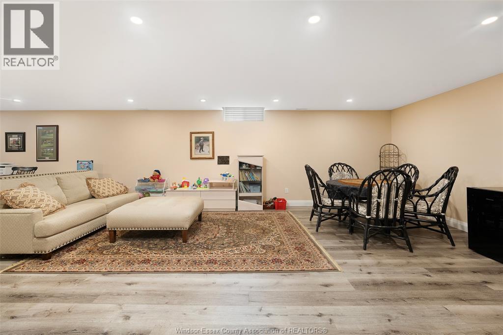 3935 Ora Street, Windsor, Ontario N9G 0B3 - Photo 31 - 26000343
