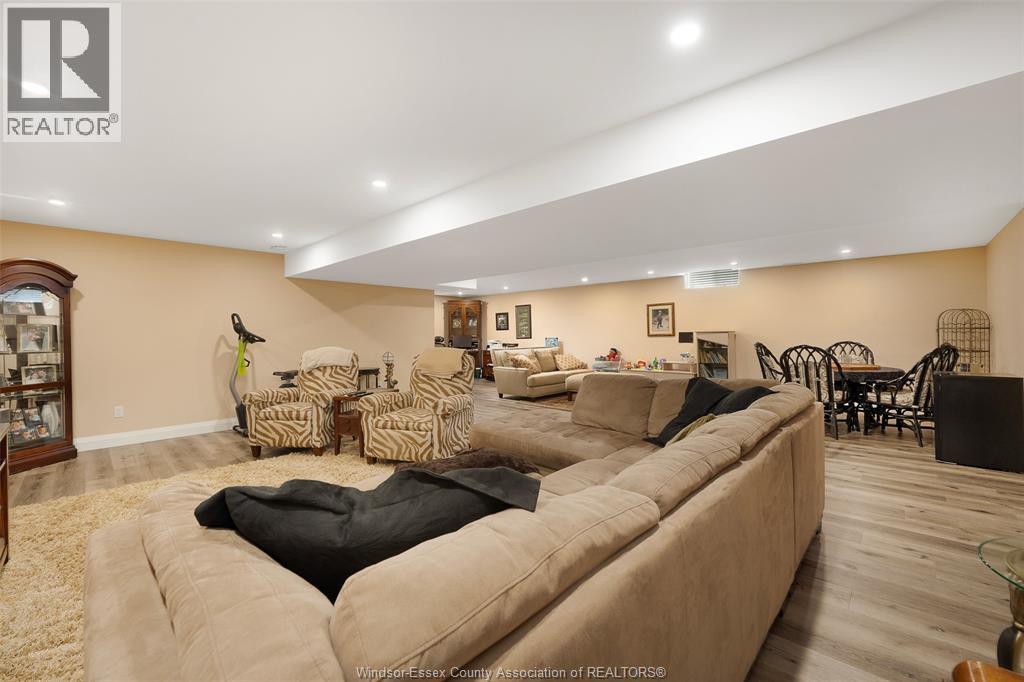 3935 Ora Street, Windsor, Ontario N9G 0B3 - Photo 33 - 26000343