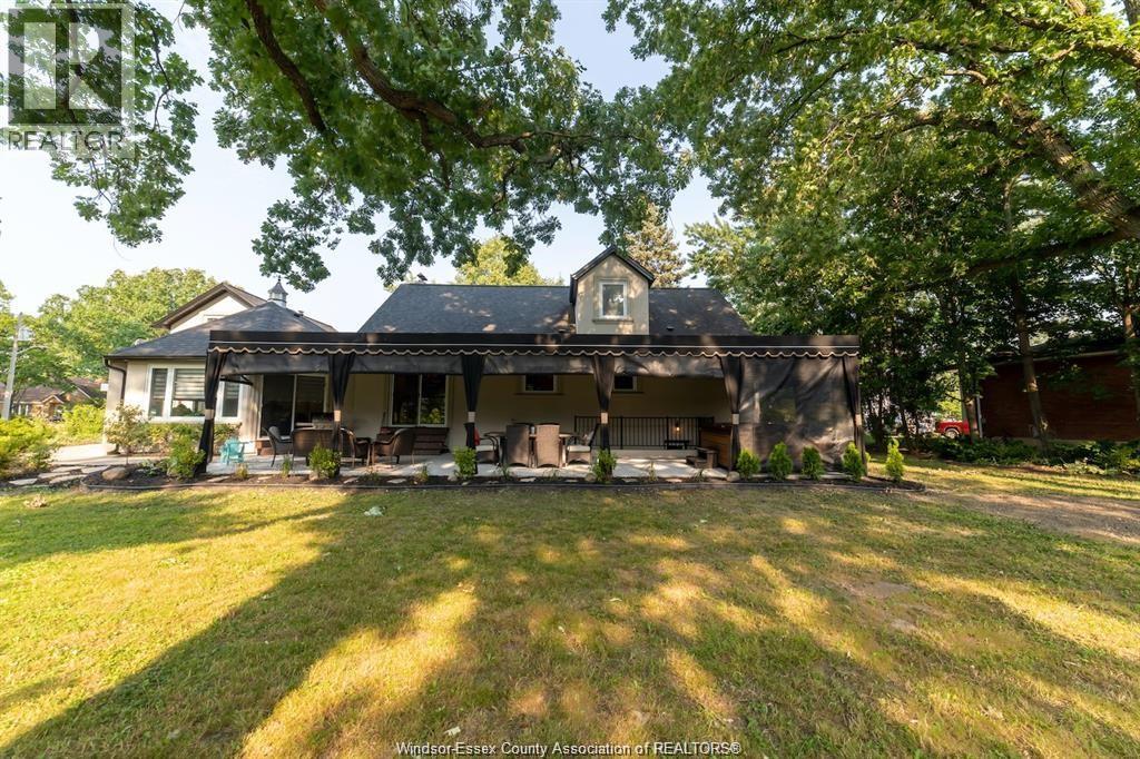 4251 Roseland Drive West, Windsor, Ontario N9G 2A1 - Photo 4 - 26000062