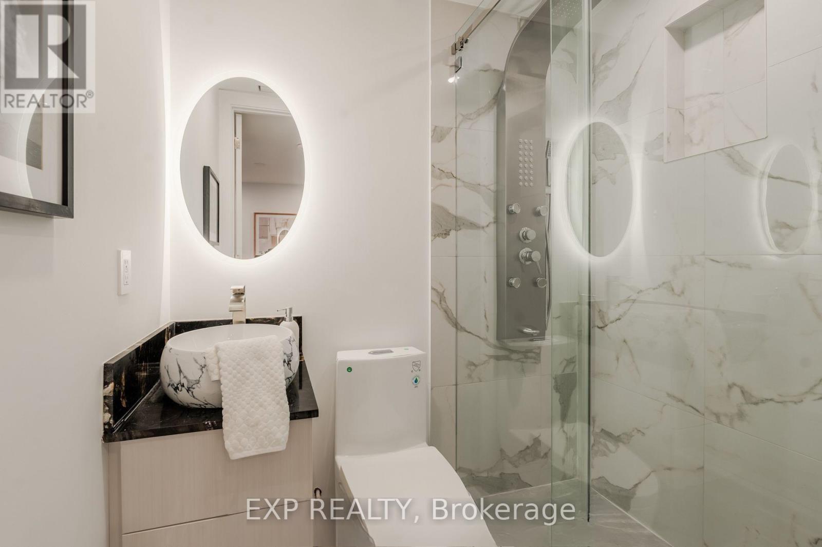 Lower - 19 Devon Road, Toronto, Ontario  M4E 2J7 - Photo 10 - E12668380