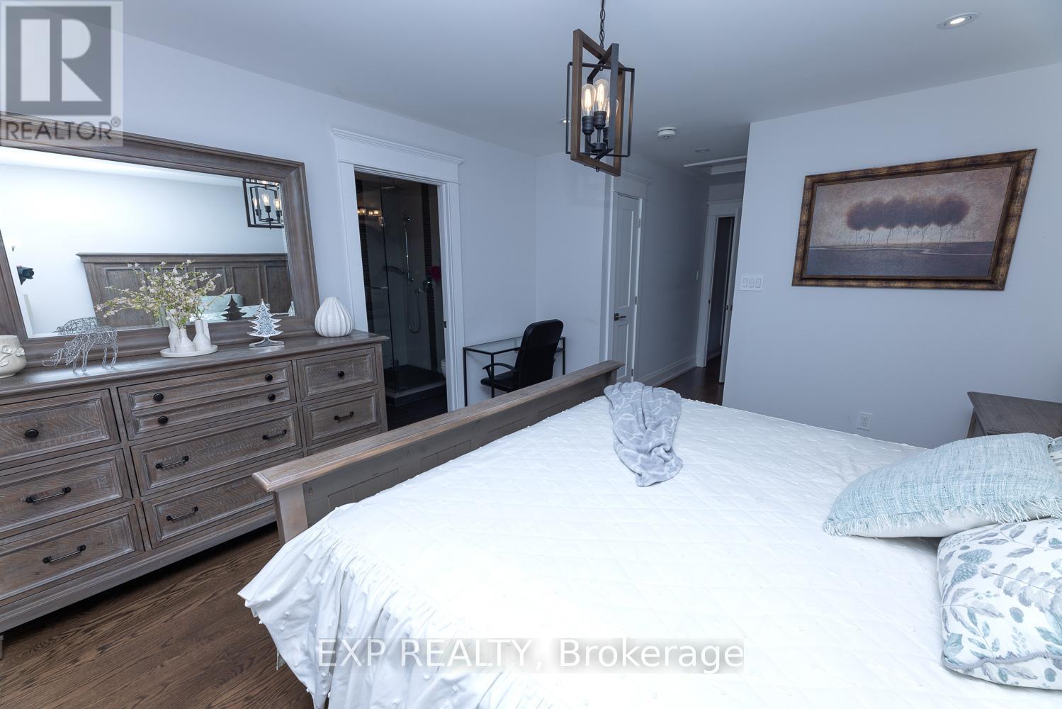 47 O'connor Drive, Toronto, Ontario  M4K 2K3 - Photo 22 - E12668420