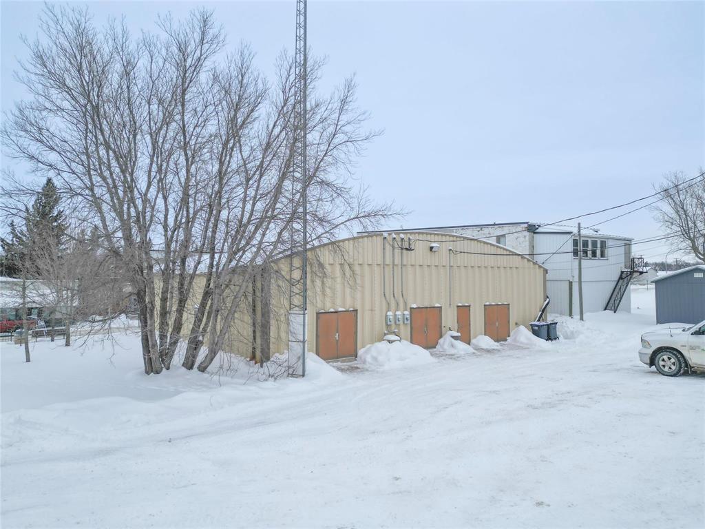 726 Main Street, Birtle, Manitoba  R0M 0C0 - Photo 24 - 202600378