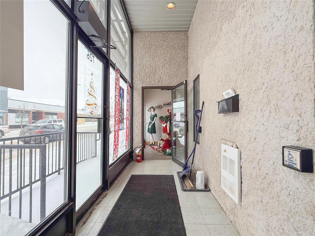 726 Main Street, Birtle, Manitoba  R0M 0C0 - Photo 4 - 202600378