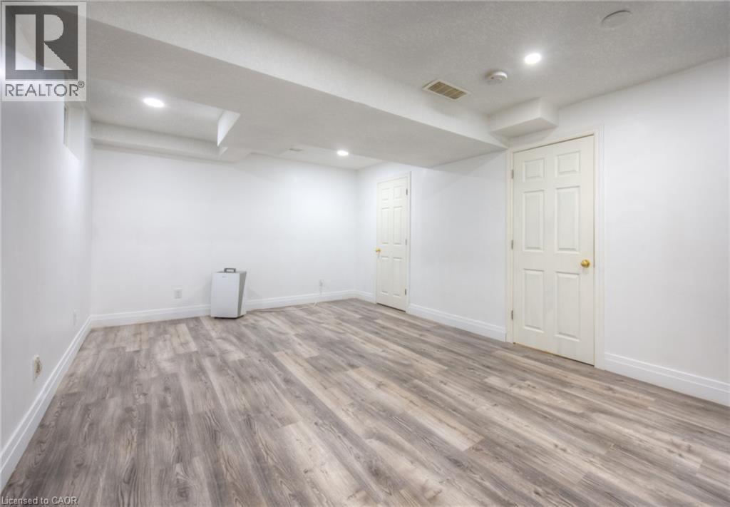 20 Bankside Drive, Kitchener, Ontario  N2N 3C9 - Photo 23 - 40795775