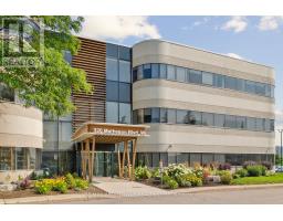 211-A - 320 MATHESON BOULEVARD W, Mississauga, Ontario