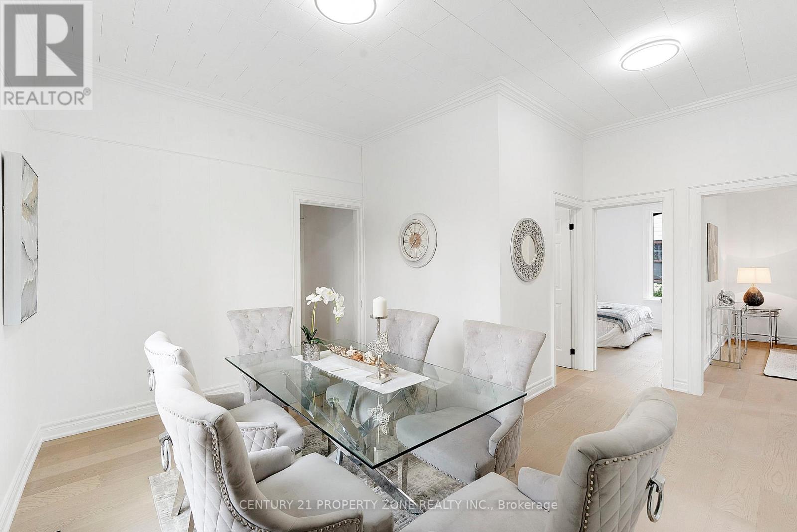 72 Nelson Street, Brampton, Ontario  L6V 1E2 - Photo 7 - W12668358