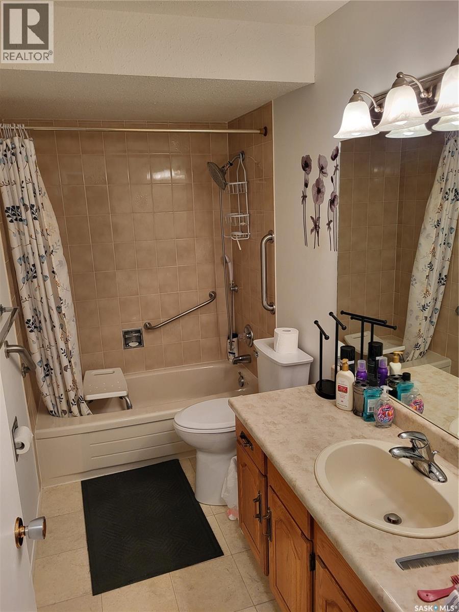 106 3130 Louise Street, Saskatoon, Saskatchewan  S7J 3L8 - Photo 16 - SK026307