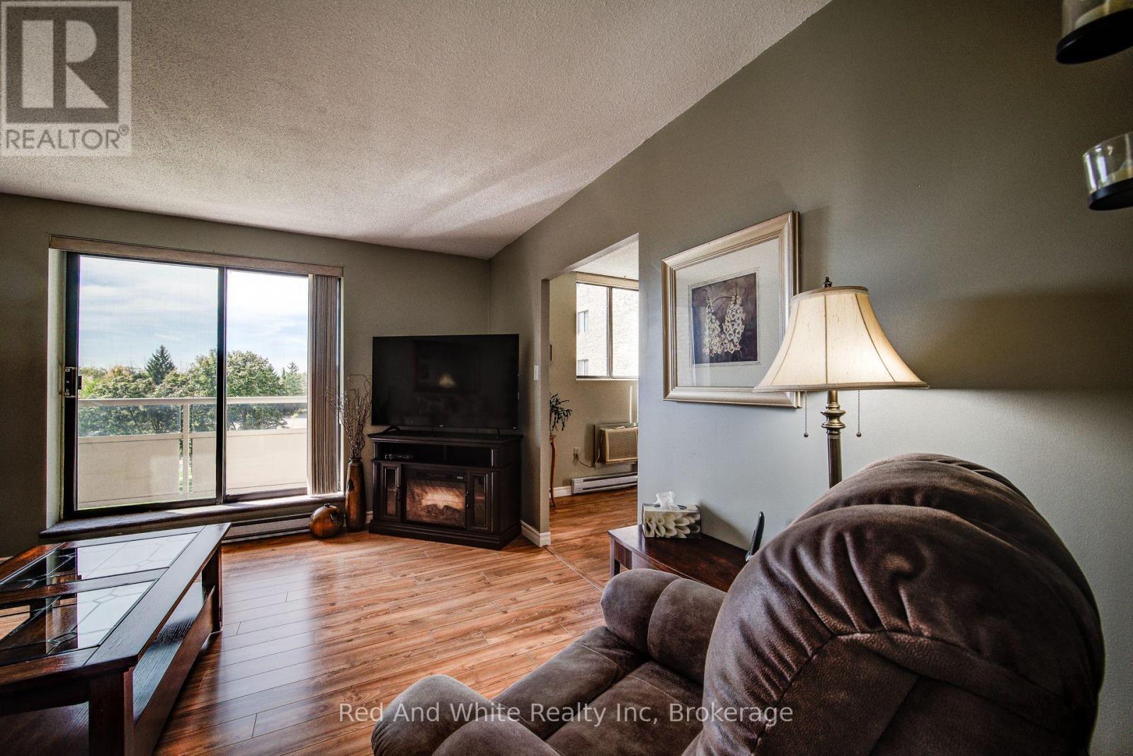 405 - 89 Westwood Road, Guelph, Ontario  N1H 7J6 - Photo 14 - X12446119