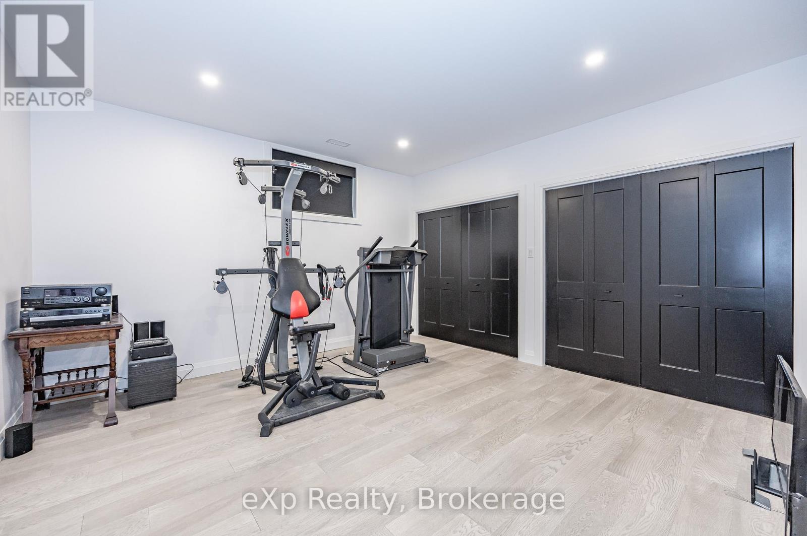 442 South River Road, Centre Wellington, Ontario  N0B 1S0 - Photo 34 - X12533940