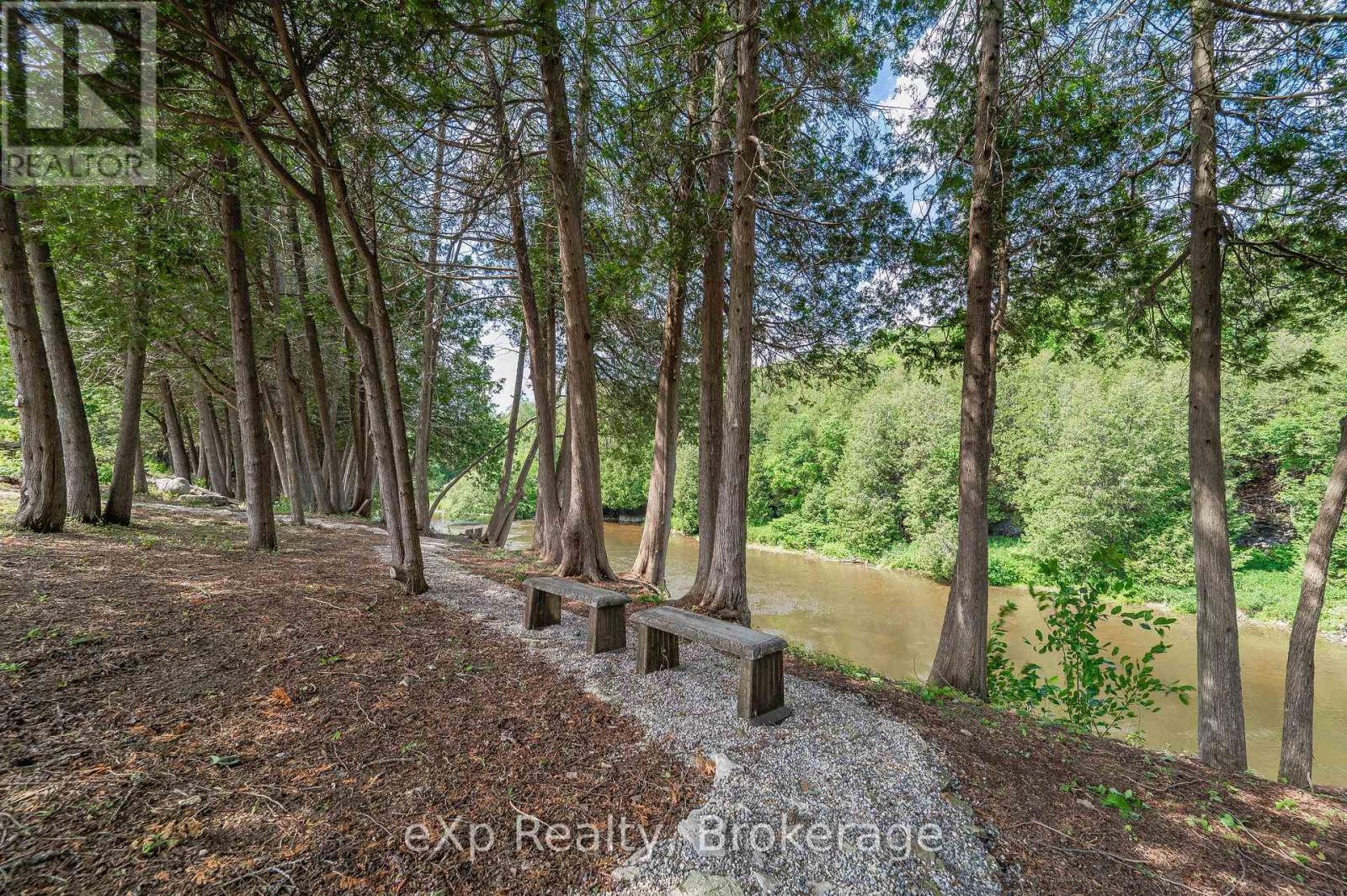 442 South River Road, Centre Wellington, Ontario  N0B 1S0 - Photo 40 - X12533940