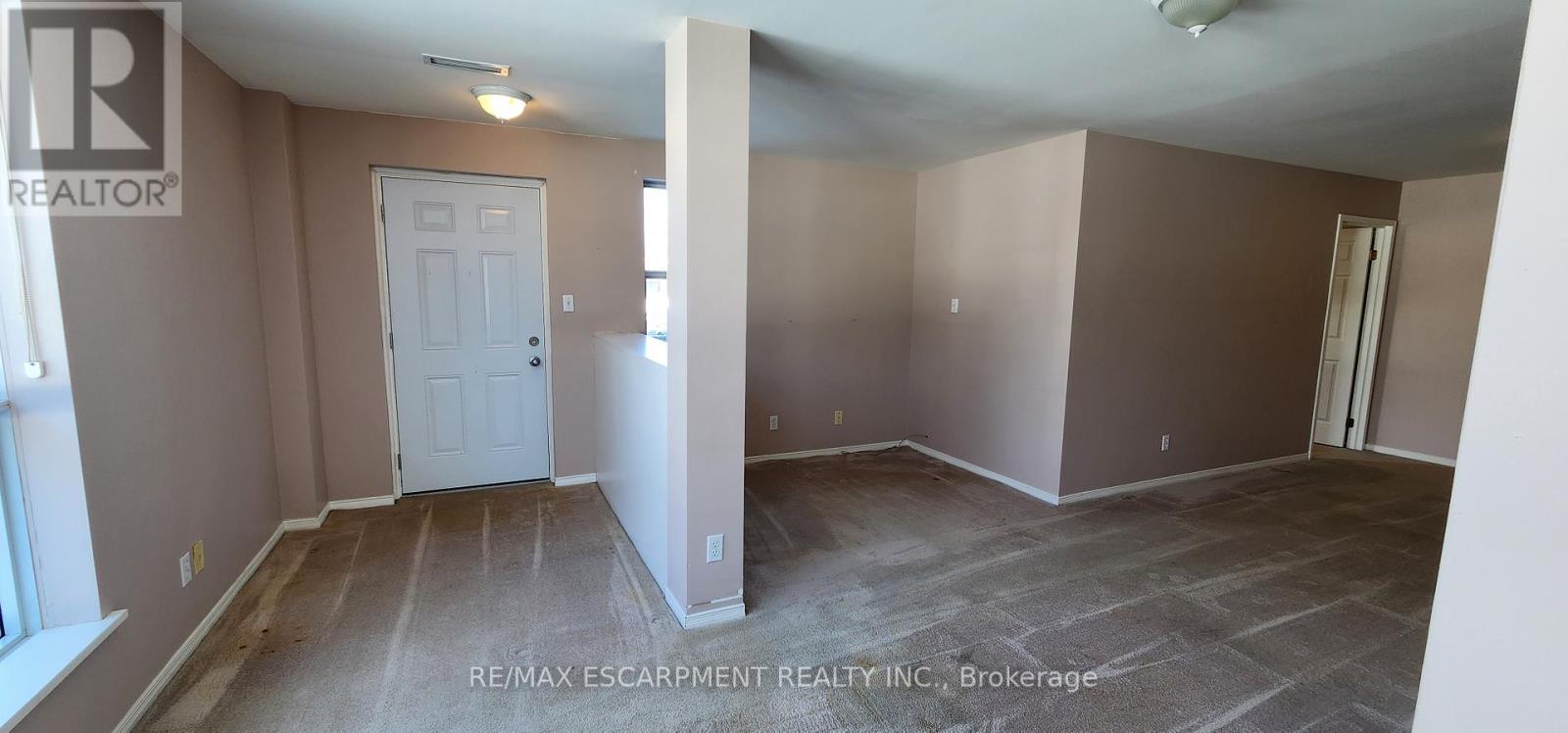 102 - 19 Lake Avenue S, Hamilton, Ontario  L8G 2V1 - Photo 8 - X12668324