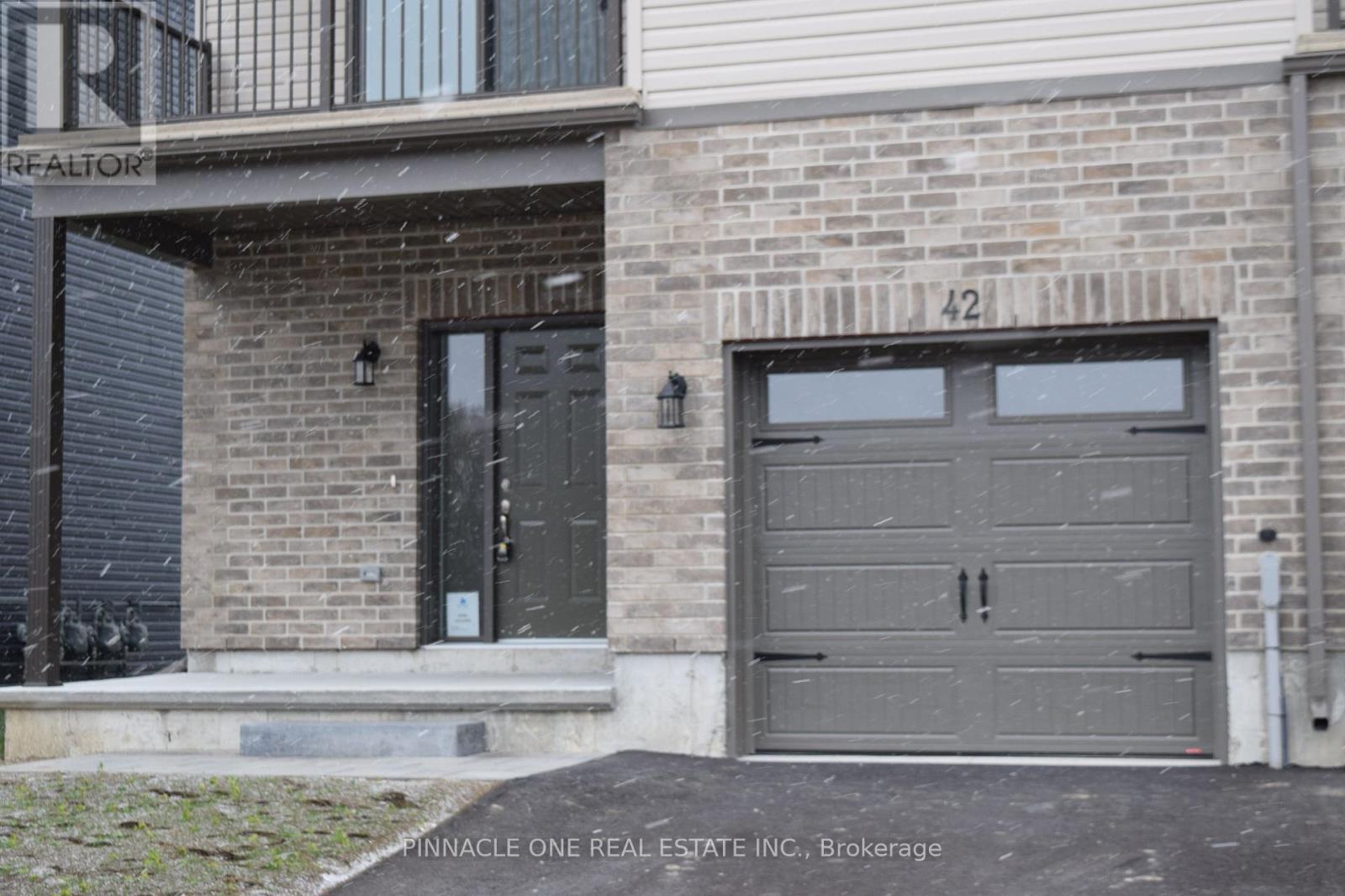 42 Evans Street, Prince Edward County, Ontario  K0K 2T0 - Photo 3 - X12668336