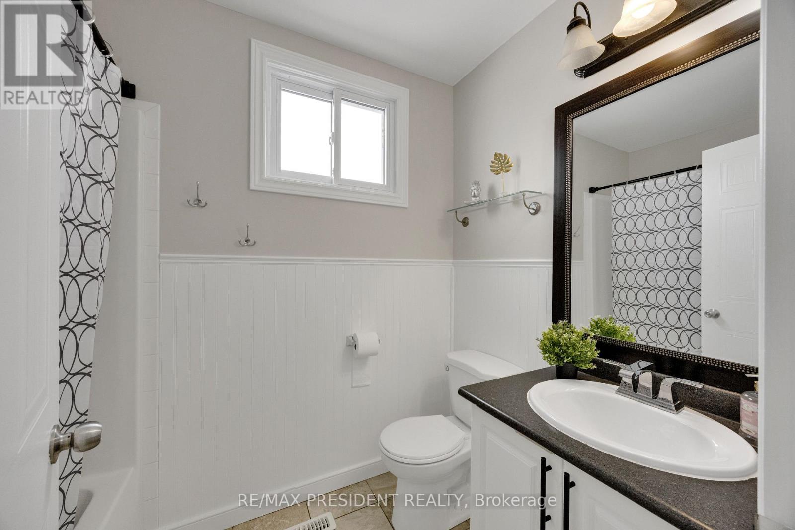 1843 Bloom Crescent, London North, Ontario  N5X 4N2 - Photo 30 - X12668382