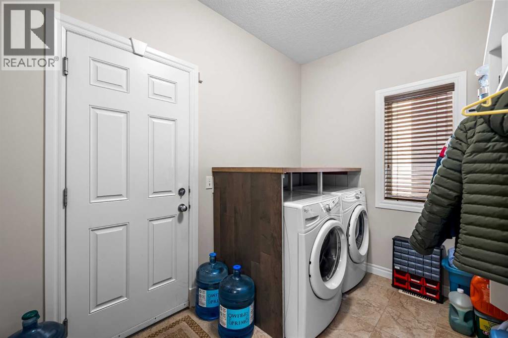 107 Panatella Close Nw, Calgary, Alberta  T3K 6C6 - Photo 16 - A2277383