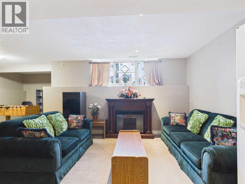 107 Panatella Close Nw, Calgary, Alberta  T3K 6C6 - Photo 29 - A2277383