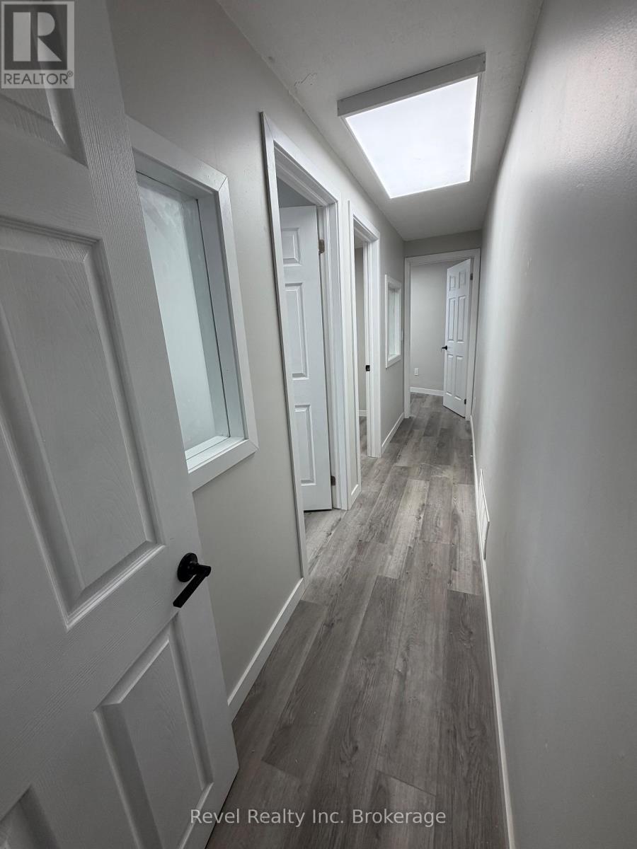 323 Algonquin Avenue, North Bay, Ontario  P1B 4W1 - Photo 15 - X12668452