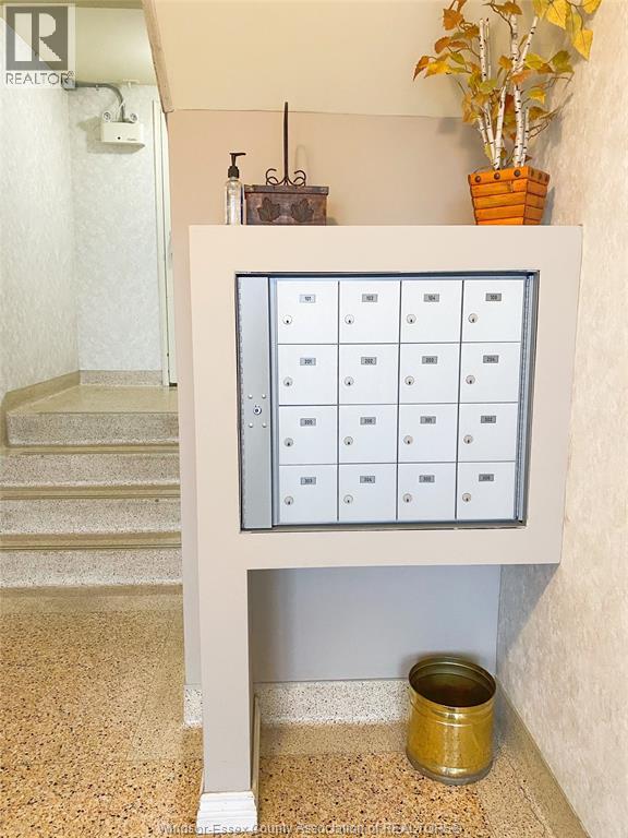 1805 Riverside Drive West Unit# 203, Windsor, Ontario  N9B 1A6 - Photo 4 - 26000174