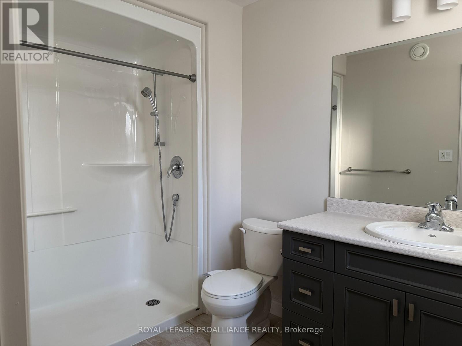 28 Primrose Crescent, Belleville, Ontario  K8N 4Z5 - Photo 12 - X12668506