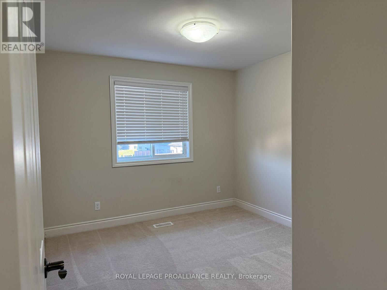 28 Primrose Crescent, Belleville, Ontario  K8N 4Z5 - Photo 14 - X12668506