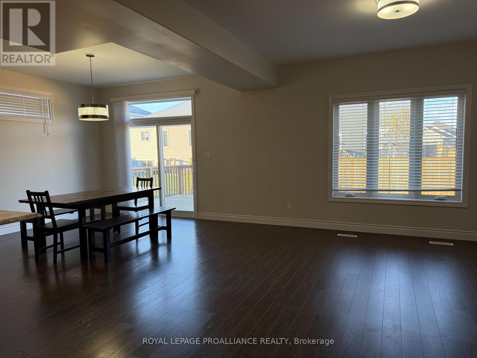 28 Primrose Crescent, Belleville, Ontario  K8N 4Z5 - Photo 5 - X12668506