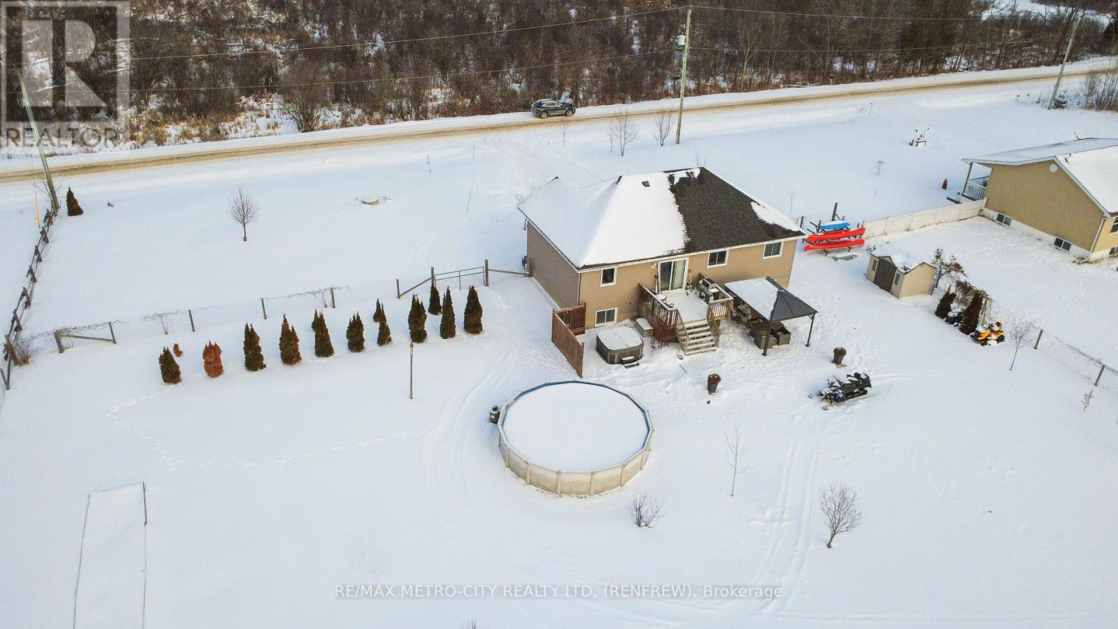 2431 Eady Road, Horton, Ontario  K7V 3Z6 - Photo 35 - X12470873