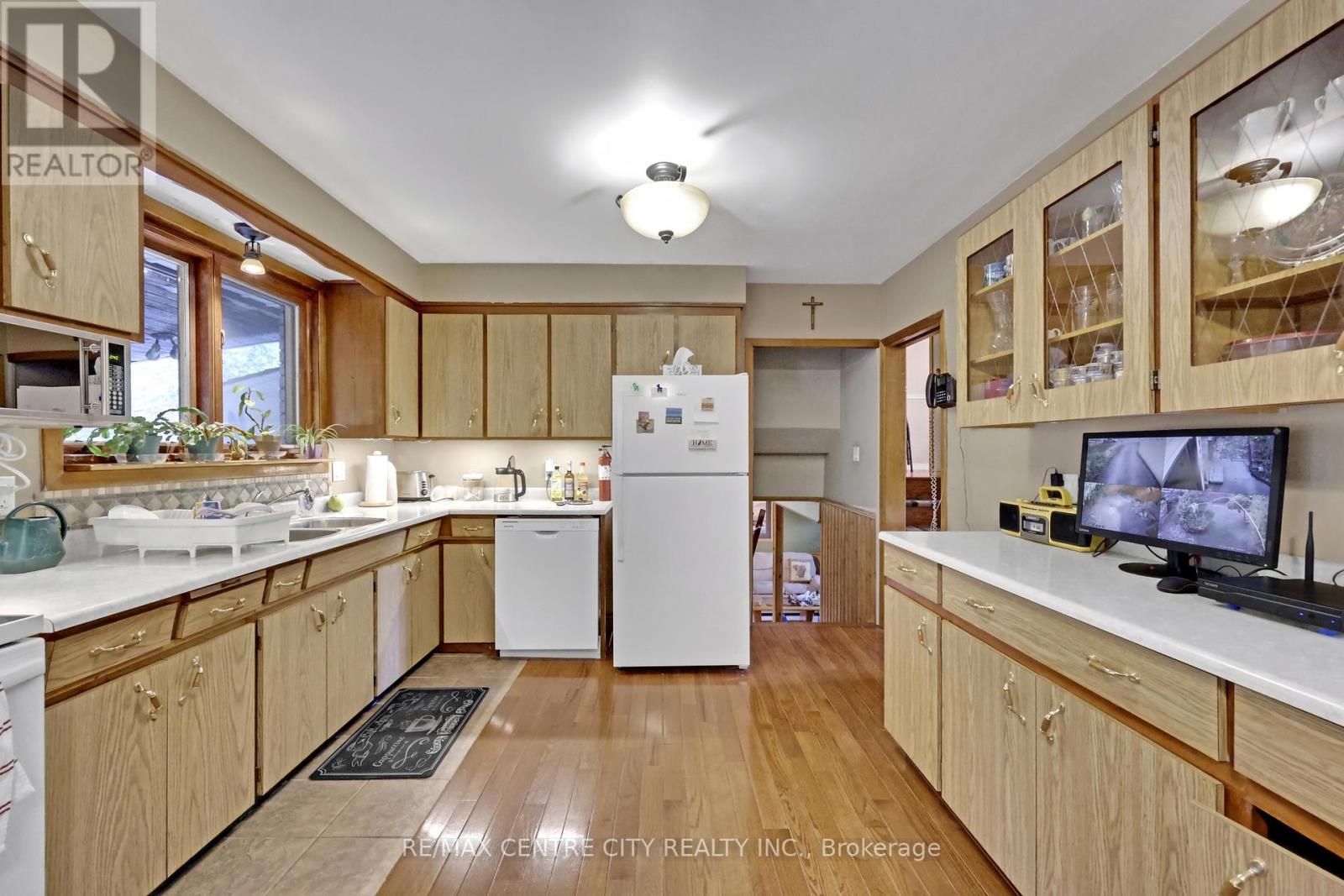 Main Floor - 108 Cecilia Place, London East, Ontario  N5Y 4A4 - Photo 21 - X12668648