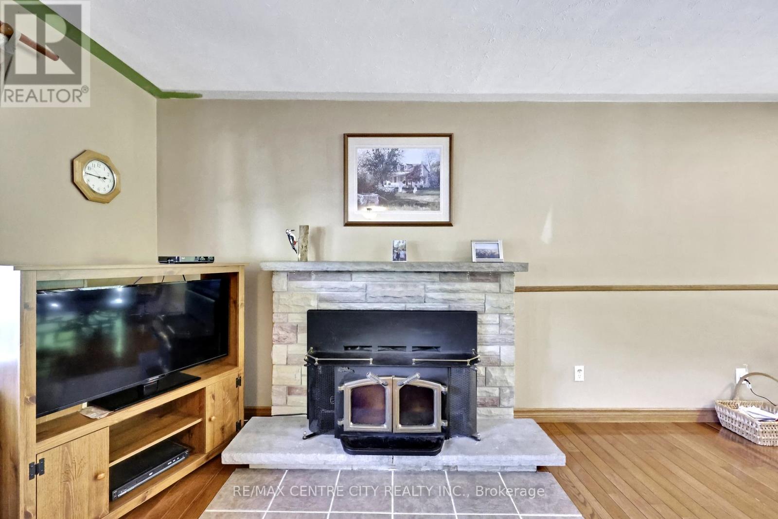 Main Floor - 108 Cecilia Place, London East, Ontario  N5Y 4A4 - Photo 24 - X12668648