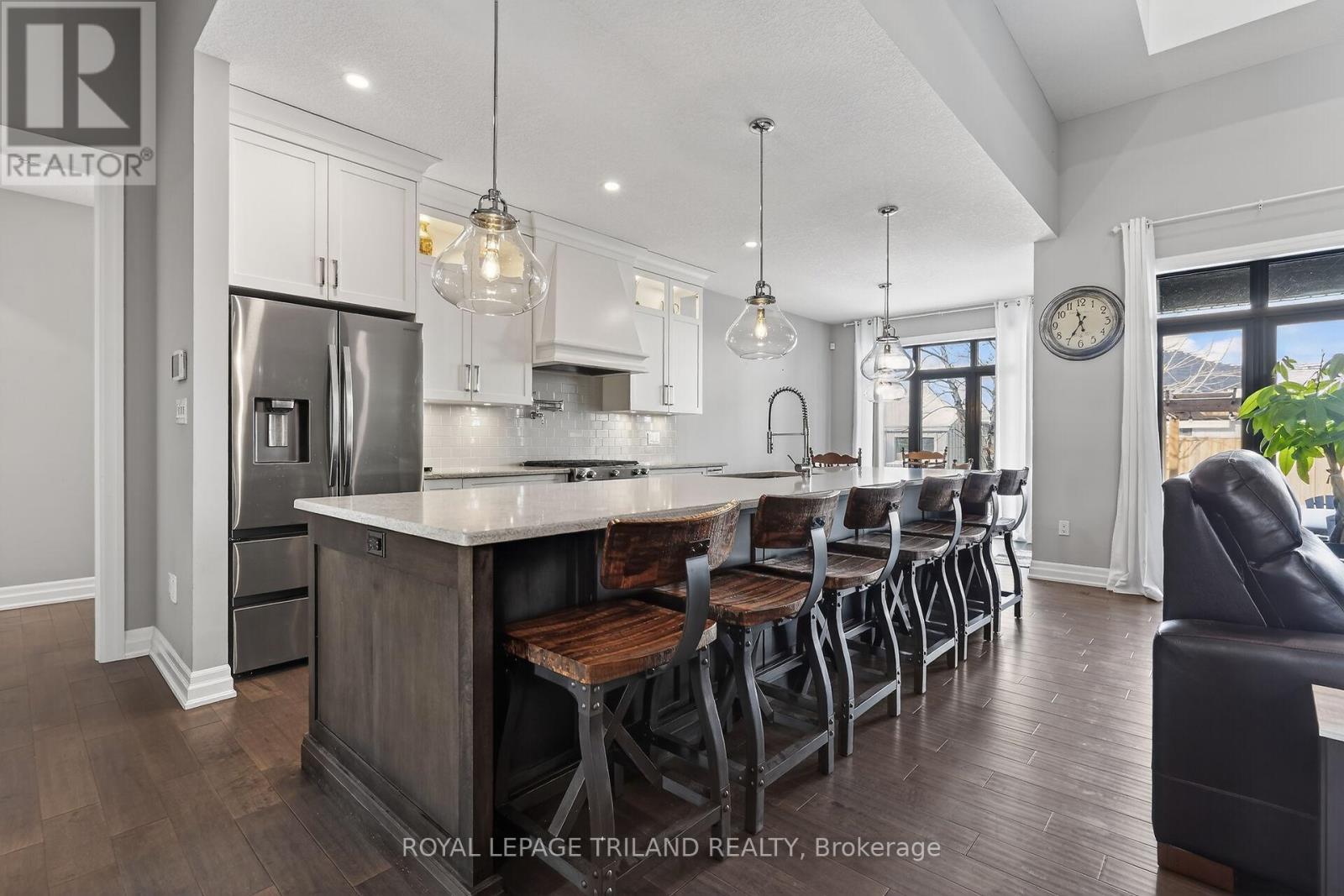 218 - 9861 Glendon Drive, Middlesex Centre, Ontario  N0L 1R0 - Photo 12 - X12668692