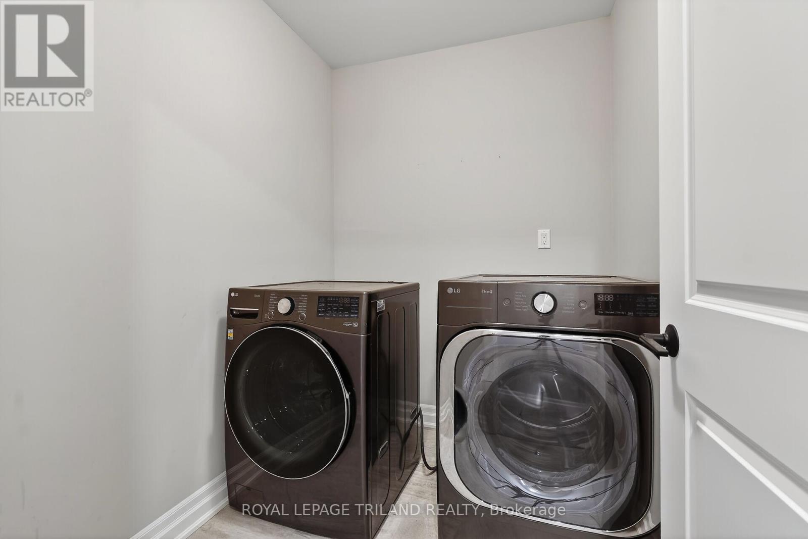 218 - 9861 Glendon Drive, Middlesex Centre, Ontario  N0L 1R0 - Photo 37 - X12668692