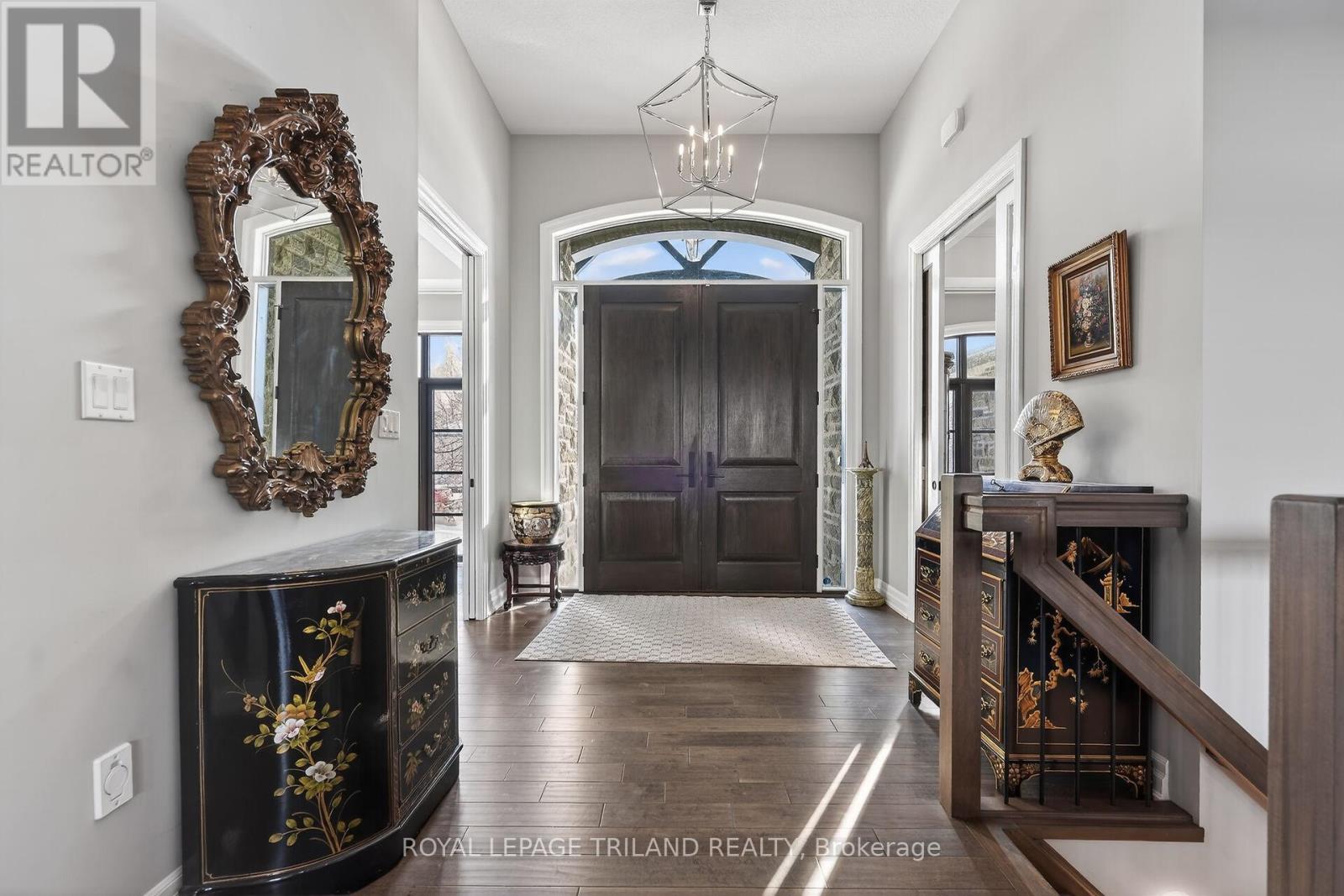 218 - 9861 Glendon Drive, Middlesex Centre, Ontario  N0L 1R0 - Photo 4 - X12668692