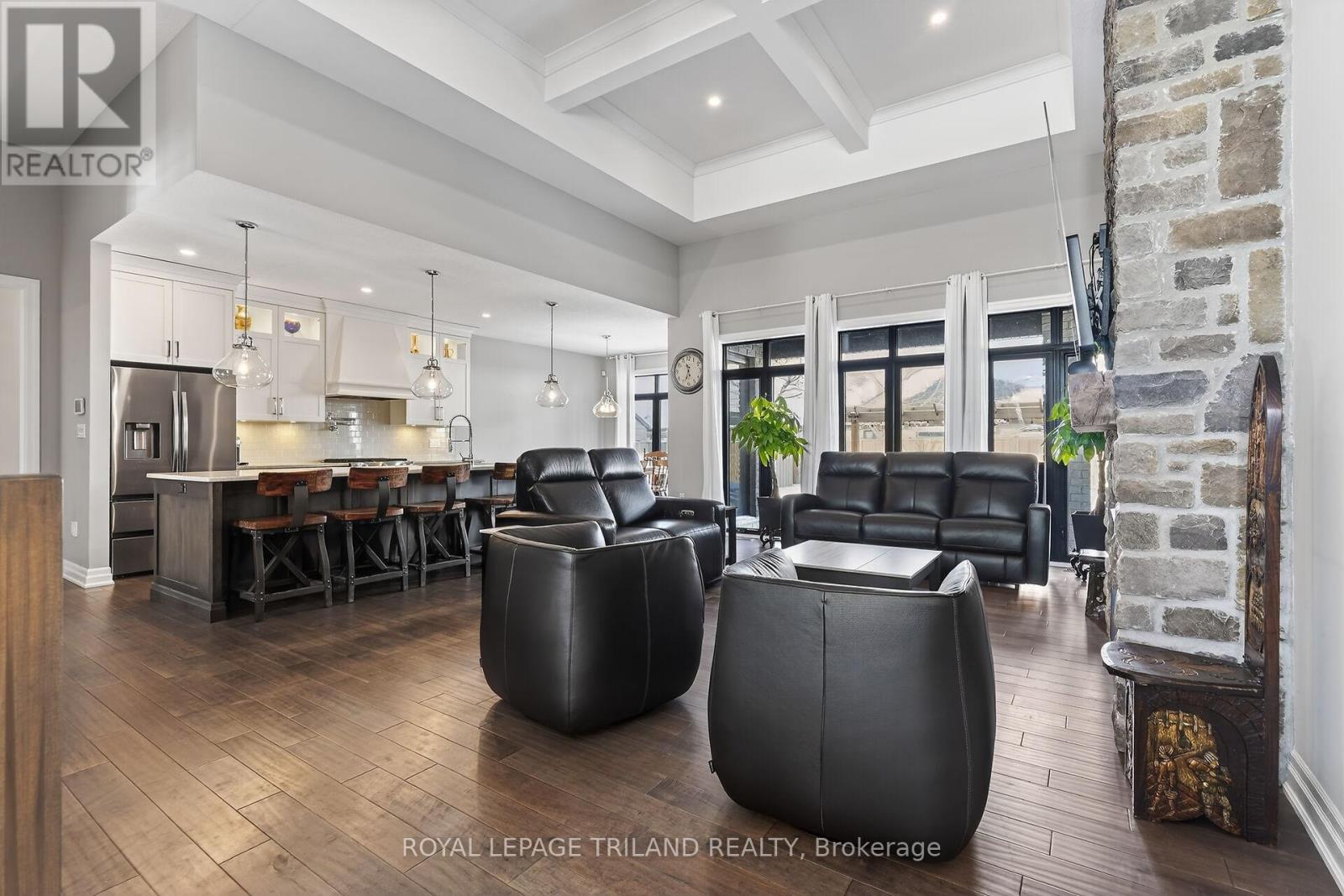 218 - 9861 Glendon Drive, Middlesex Centre, Ontario  N0L 1R0 - Photo 6 - X12668692