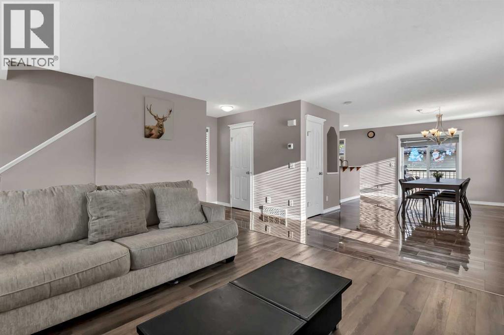178 Evansmeade Common Nw, Calgary, Alberta  T3P 1E8 - Photo 6 - A2276827