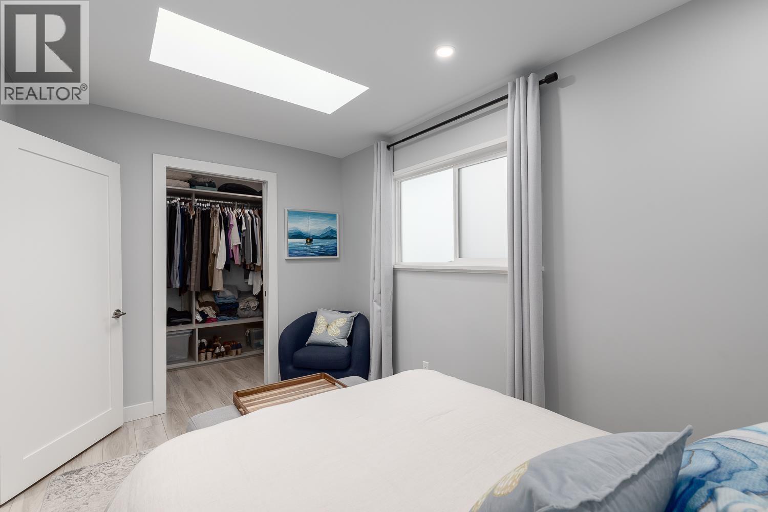 2023 Charles Street, Vancouver, British Columbia  V5L 2V1 - Photo 11 - R3075942