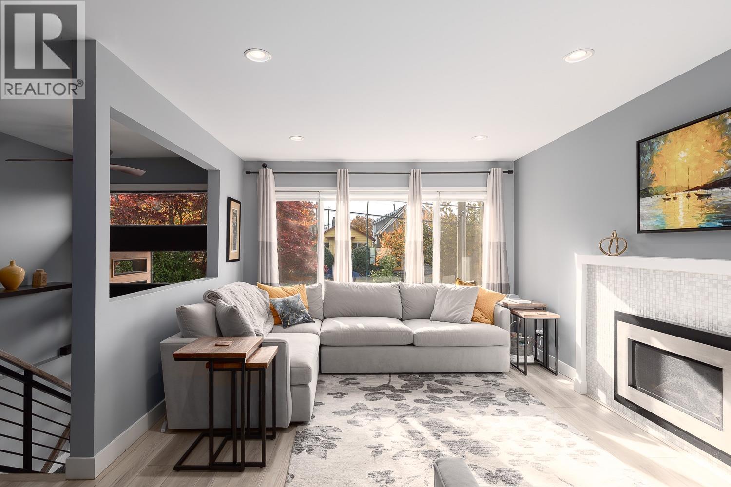 2023 Charles Street, Vancouver, British Columbia  V5L 2V1 - Photo 7 - R3075942